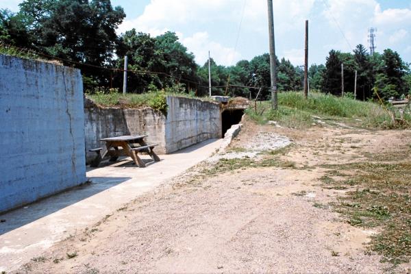 Top Entrance to Body Chute